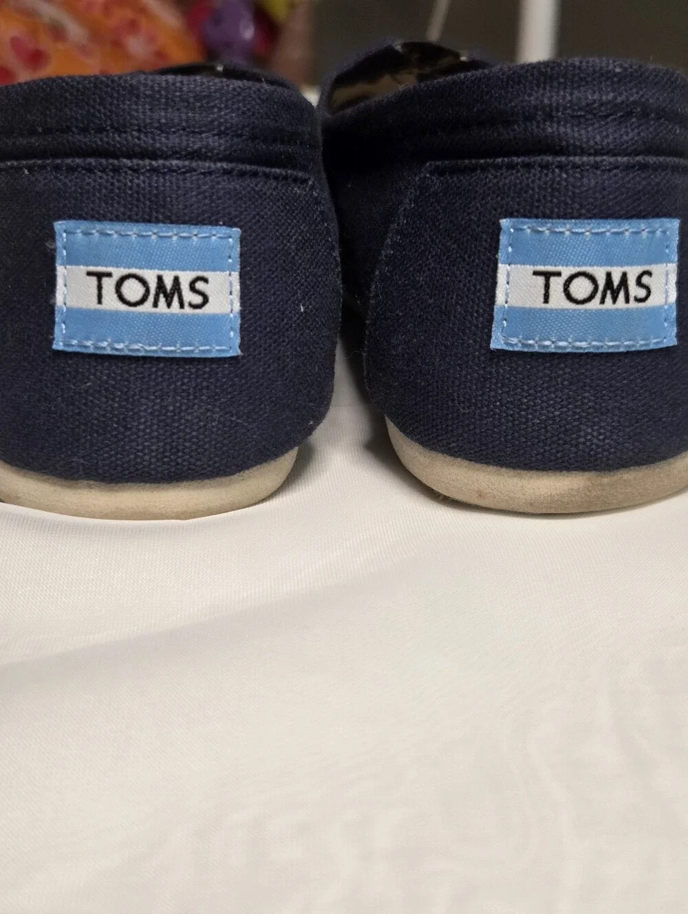 TOMS Womens Navy Canvas Slip-Ons with Animal-Print Lining Fisherman - Picture 3 of 4